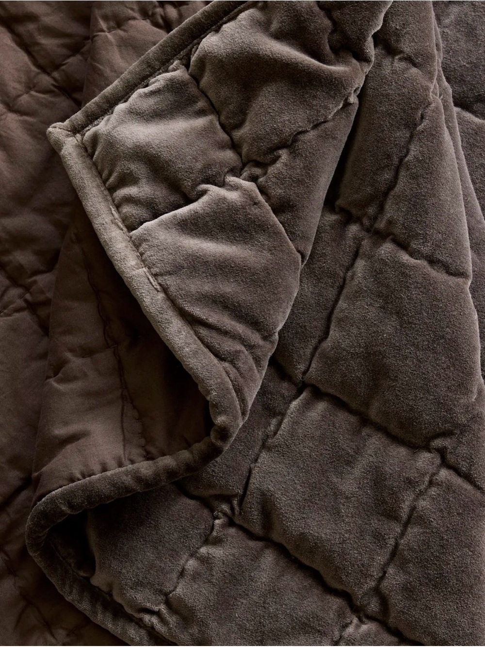 Quince Cotton Velvet Quilt King/California King - Greystone Gray NWOT - Picture 2 of 4